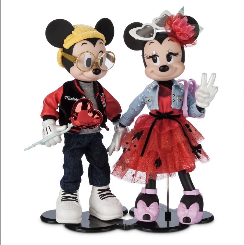 Limited Edition Mickey & Minnie - Disney Theme Park Merchandise (Walt Disney World Resorts) action figure collectible [Barcode 400945077004] - Main Image 2