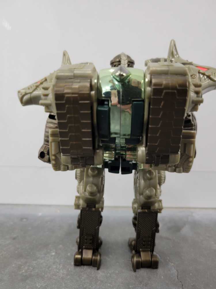 Rhinox Transmetal Green - Hasbro (Beast Wars) action figure collectible - Main Image 4