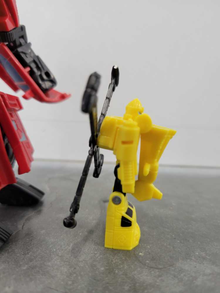 Jolt With Hot Shot Powerlinx  - Hasbro (Armada) action figure collectible - Main Image 2