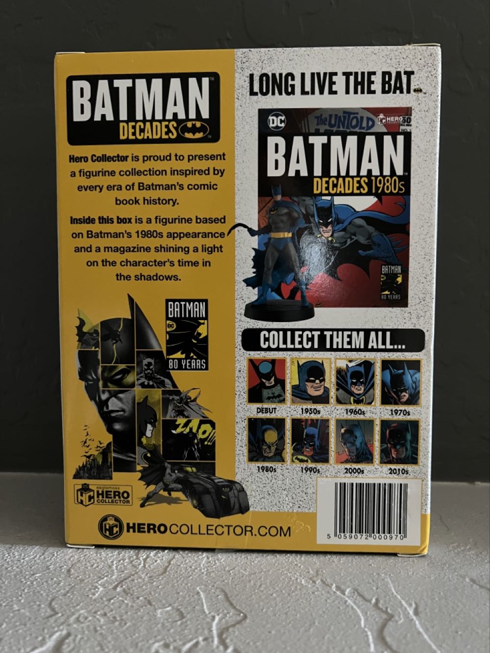Batman Decades Collection: 1980s - Eaglemoss Hero Collector (Batman) action figure collectible [Barcode 5059072000970] - Main Image 3