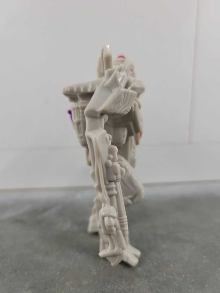 Starscream McDonald’s 2nd - Hasbro (Revenge Of The Fallen) action figure collectible - Main Image 3