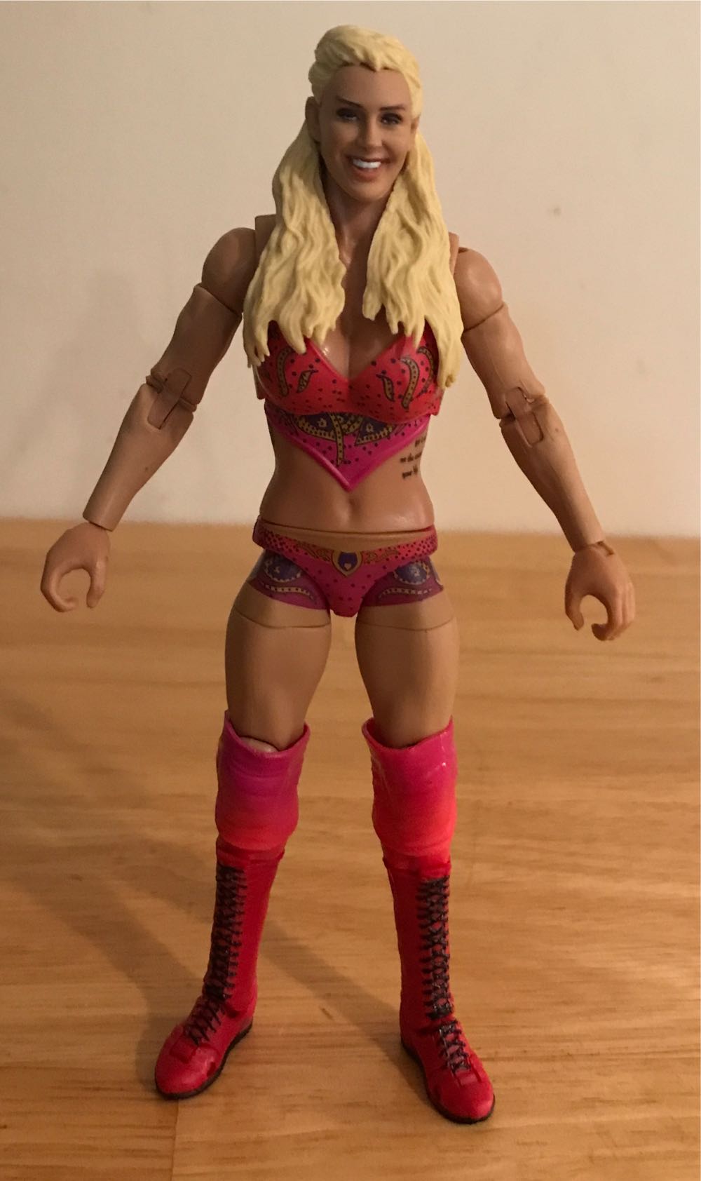 Charlotte Flair - Mattel Wwe (WWE Mattel Ultimate Edition Series 6 Ringside Collectibles Exclusive) action figure collectible - Main Image 3