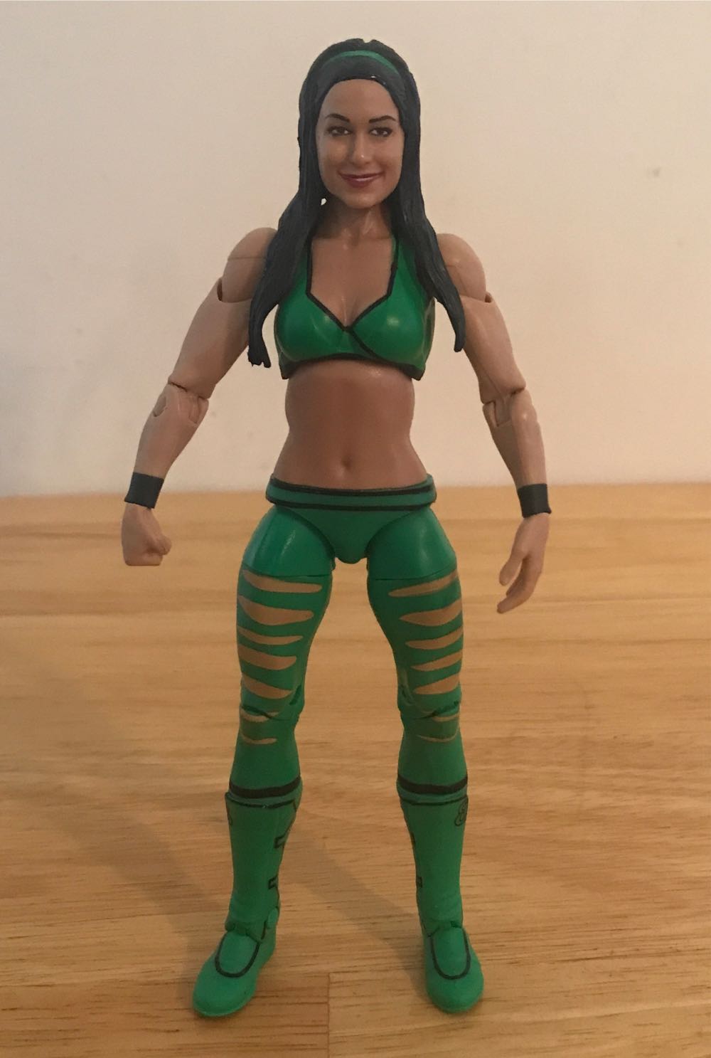 Brie Bella - Mattel Wwe (WWE Mattel Basic Series Battle Pack Series 26) action figure collectible - Main Image 1