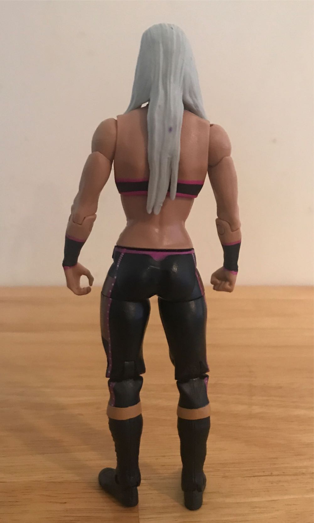 Dana Brooke - Mattel Wwe (WWE Mattel Basic Series 68) action figure collectible - Main Image 2
