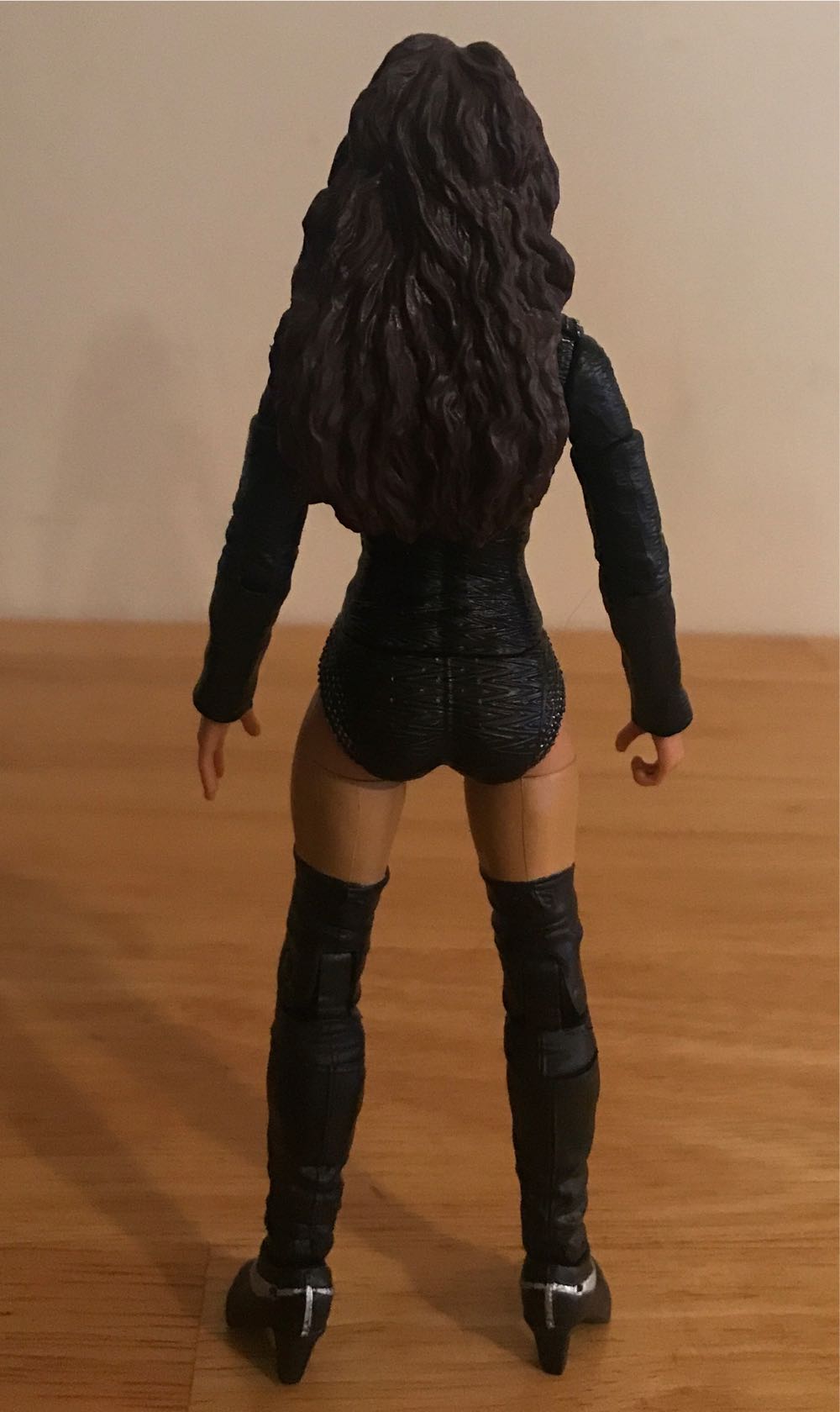 Stephanie McMahon - Mattel Wwe (WWE Mattel Elite Series 50) action figure collectible - Main Image 4