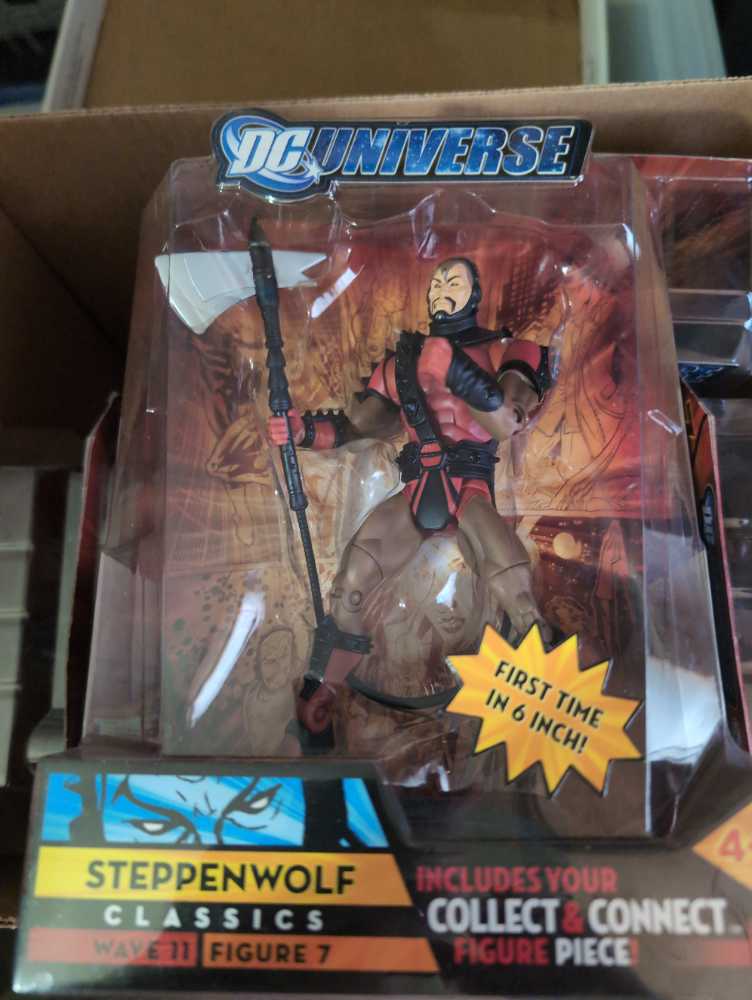 DC Universe Classics Wave 11 - Kilowog Steppenwolf - Mattel (DC Collect And Connect) action figure collectible [Barcode 027084728057] - Main Image 3