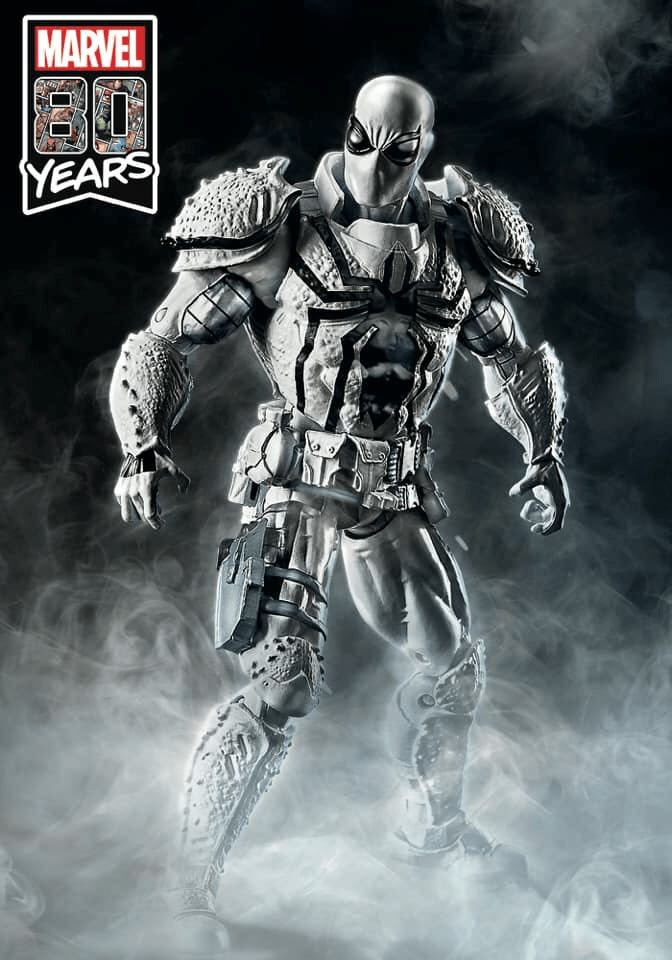 Battle Monger (Red And Gold)