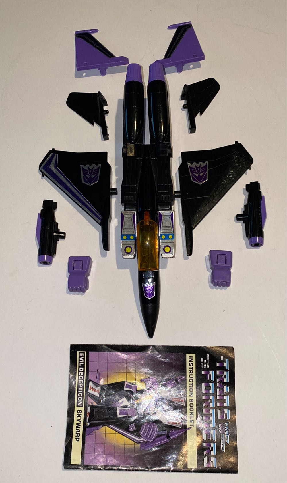 Transformers: Skywarp - Hasbro (Transformers G1) action figure collectible - Main Image 1