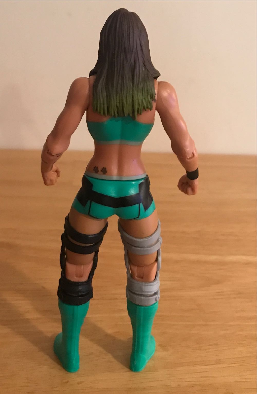Tegan Nox - Mattel Wwe (WWE Mattel Basic Series 115) action figure collectible - Main Image 2