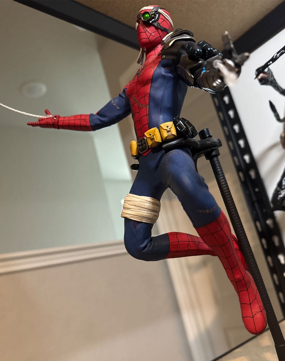 1:6 (VideoGame) - Spider-Man (Cyborg Suit) - Hot Toys (Video Game Masterpiece Series) action figure collectible [Barcode 4895228607881] - Main Image 2