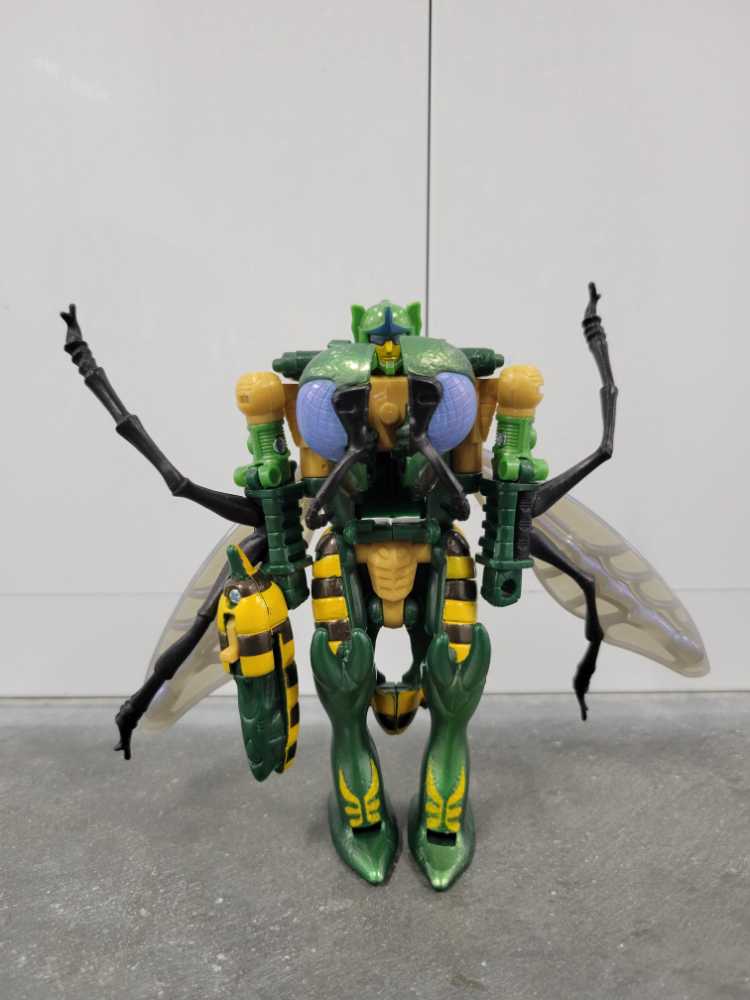 Waspinator 2nd (Robot Mode) - Hasbro (Beast Wars 10th Anniversary) action figure collectible - Main Image 2