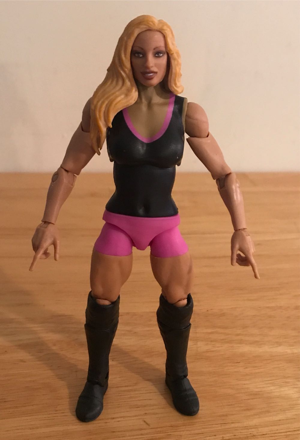 Trish Stratus - Mattel Wwe (WWE Mattel Elite Series 88) action figure collectible - Main Image 3