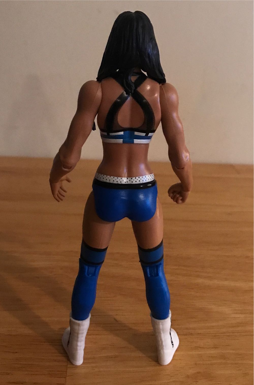 Billie Kay - Mattel Wwe (WWE Mattel Basic Series Battle Pack Series 61) action figure collectible - Main Image 2