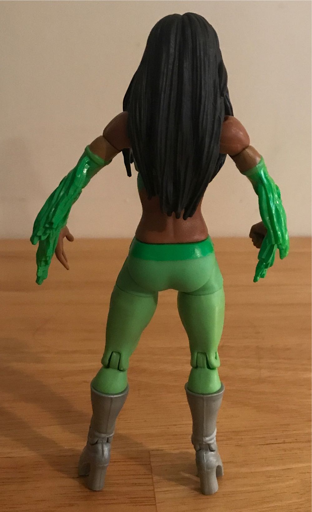 Cameron - Mattel Wwe (WWE Mattel Basic Series Battle Pack Series 24) action figure collectible - Main Image 2