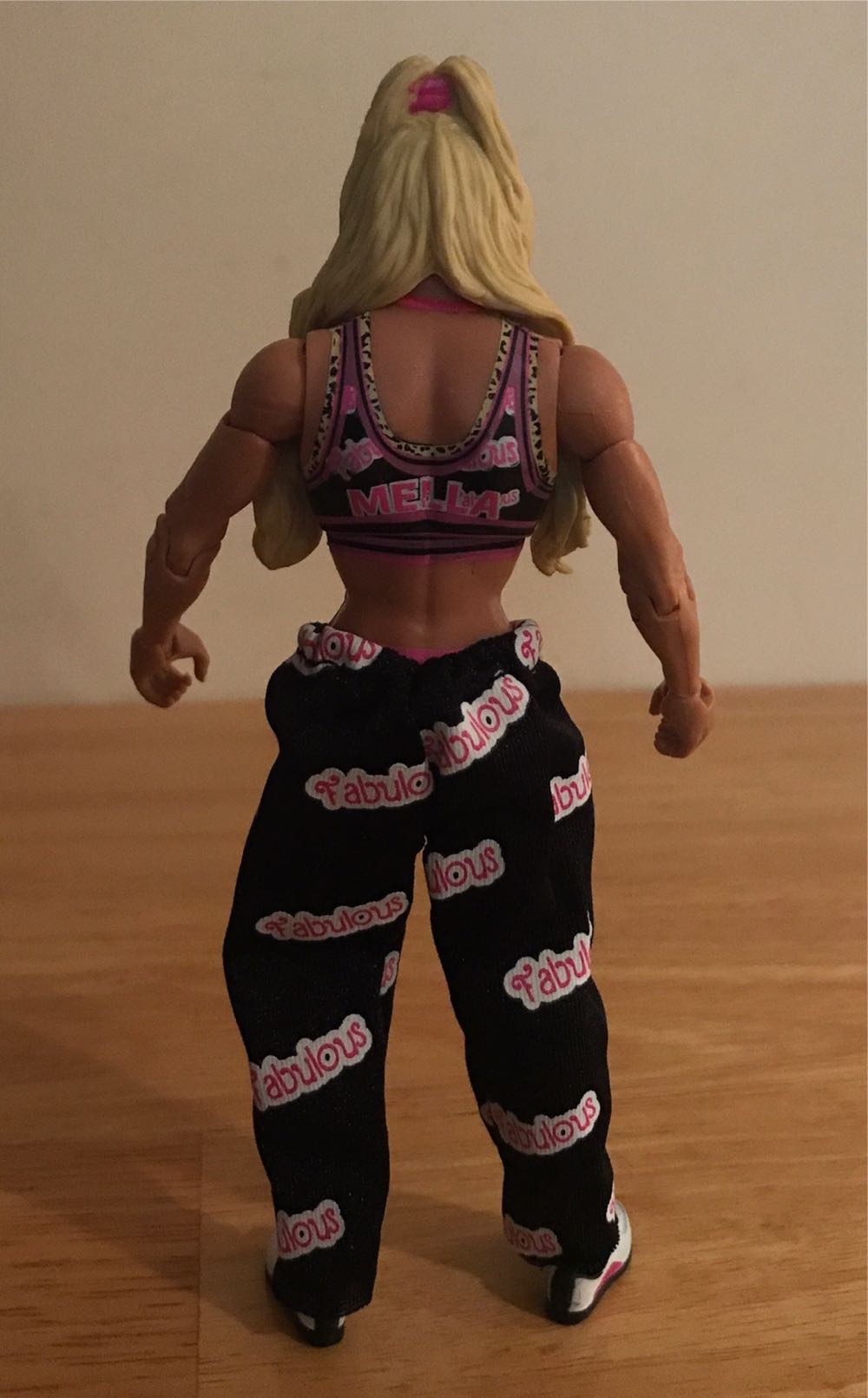 Carmella - Mattel Wwe (WWE Mattel Elite Series 86 Summer Slam 2021 Series) action figure collectible - Main Image 2