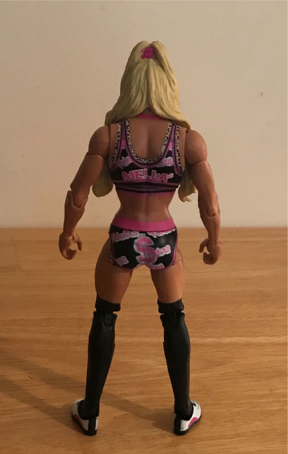 Carmella - Mattel Wwe (WWE Mattel Elite Series 86 Summer Slam 2021 Series) action figure collectible - Main Image 4