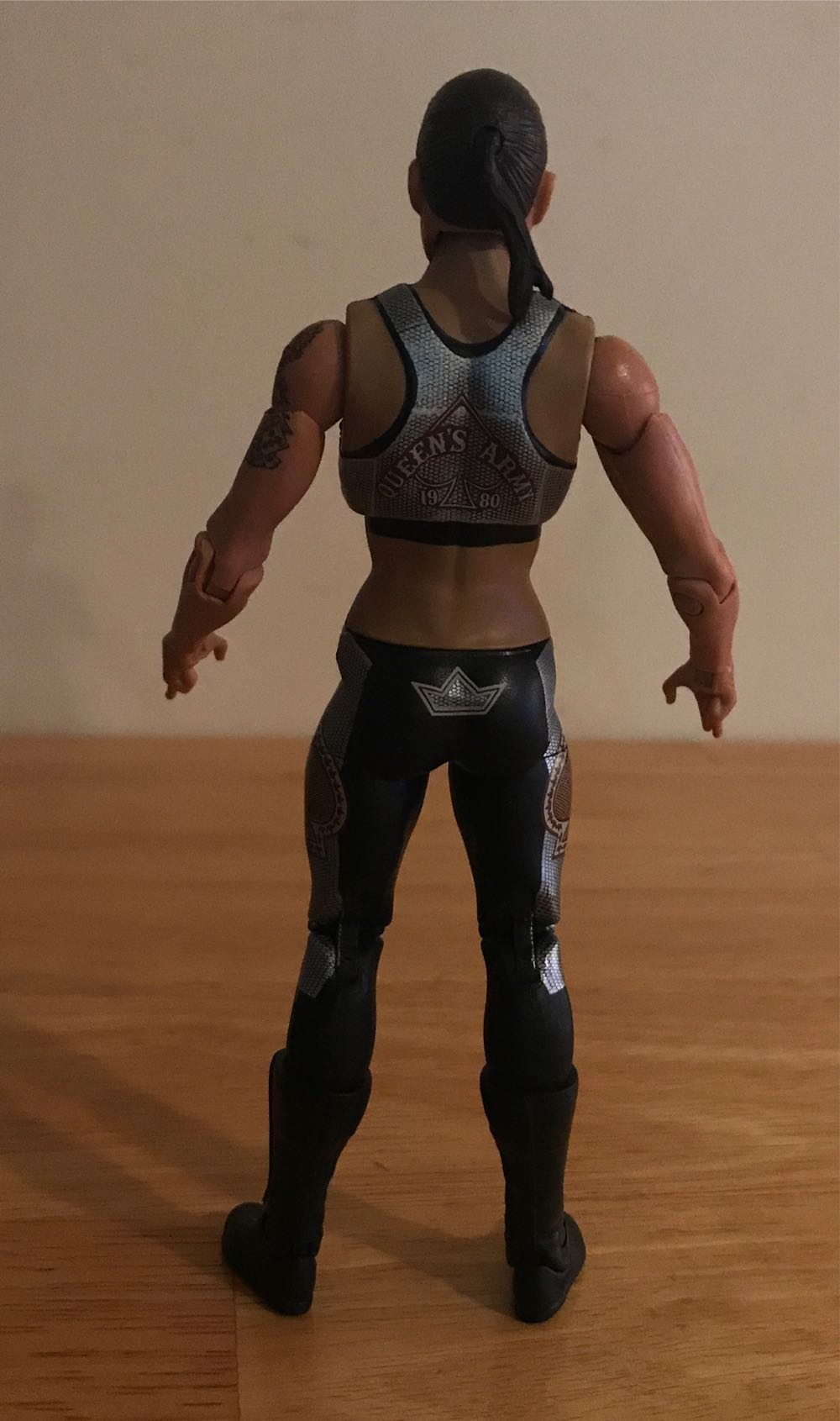 Shayna Baszler - Mattel Wwe (WWE Mattel Elite Amazon Exclusive Fan TakeOver Series) action figure collectible - Main Image 4