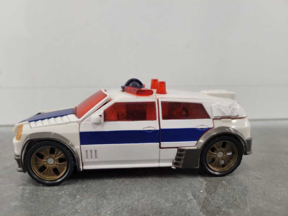 Red Alert Cybertron - Hasbro (Cybertron) action figure collectible - Main Image 3