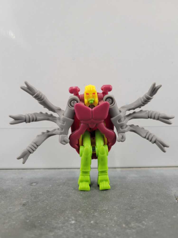 Beetle McDonald’s (Robot Mode) 1st - Hasbro (Beast Wars) action figure collectible - Main Image 2