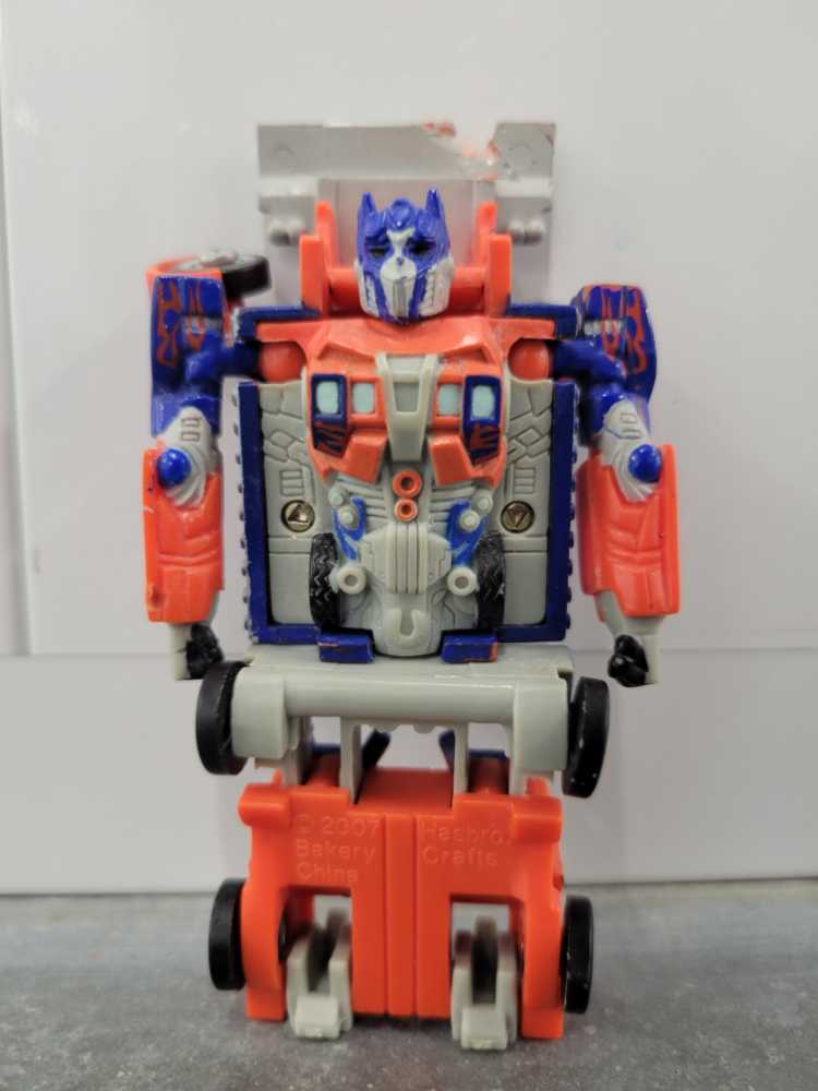 Optimus Prime Cake Topper 2nd - Hasbro (Movie) action figure collectible - Main Image 2