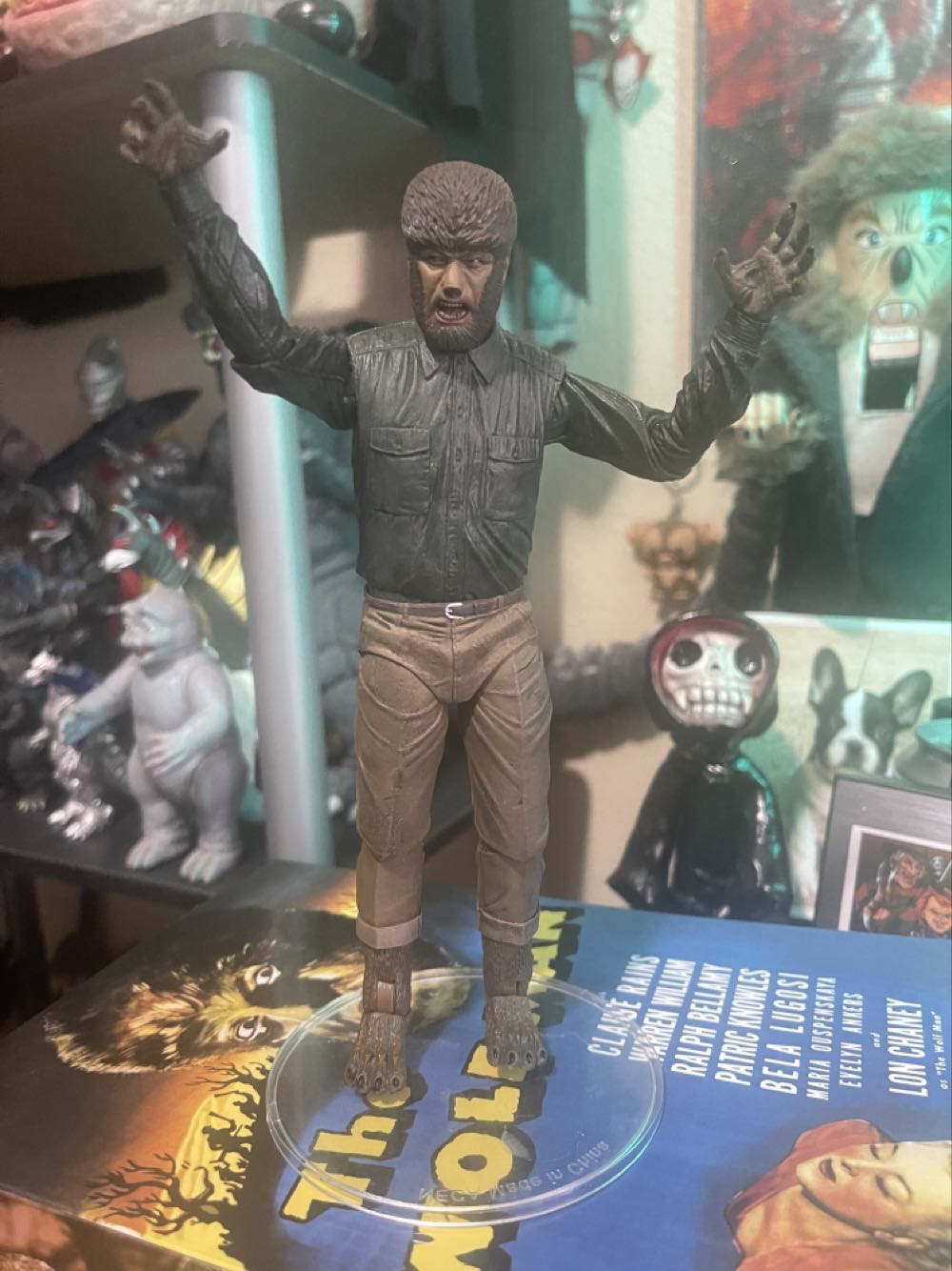 Ultimate The Wolf Man (color) - Neca (Universal Monsters) action figure collectible [Barcode 634482048092] - Main Image 4