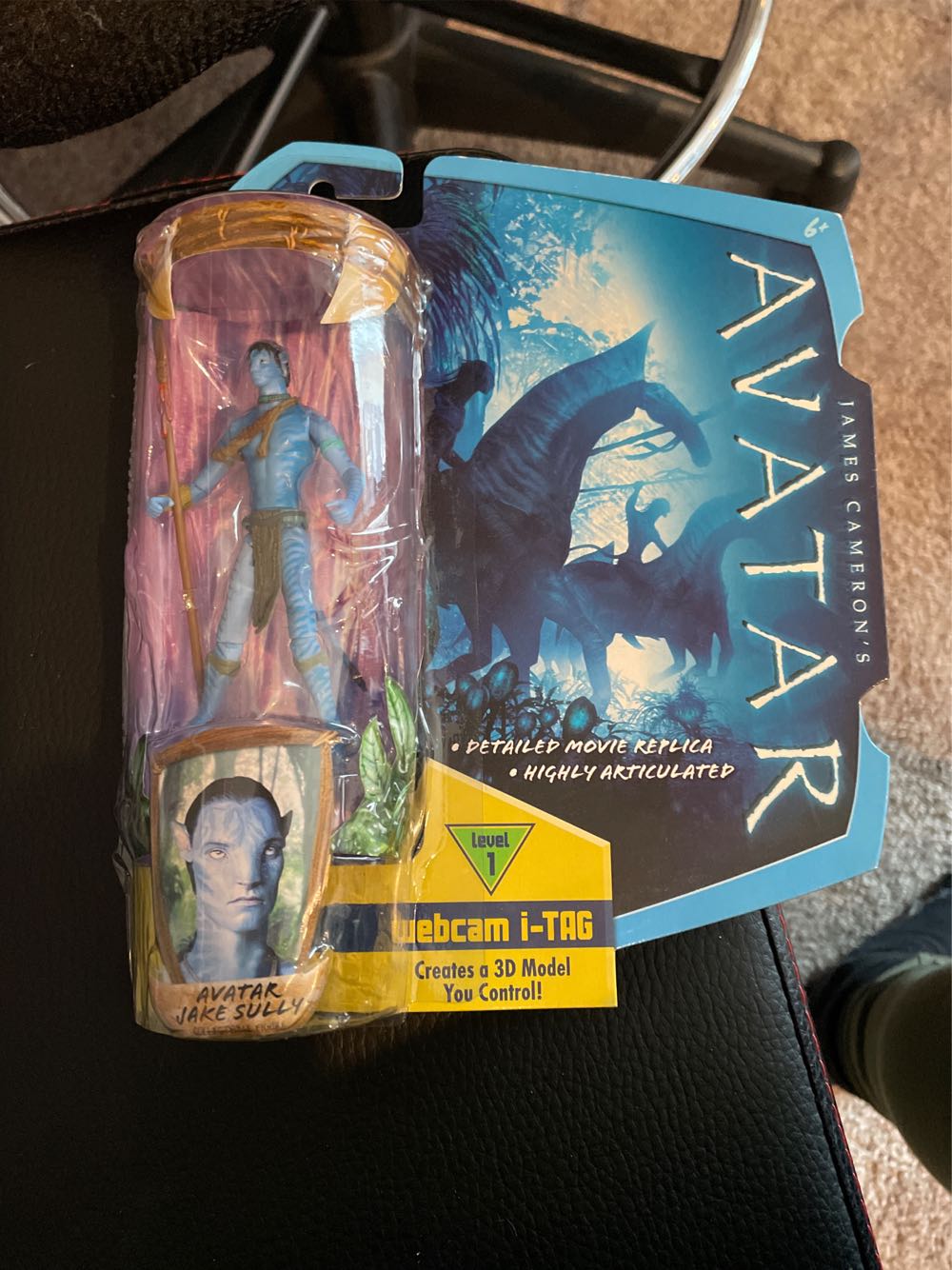 Avatar Jake Sully  action figure collectible [Barcode 027084807363] - Main Image 1