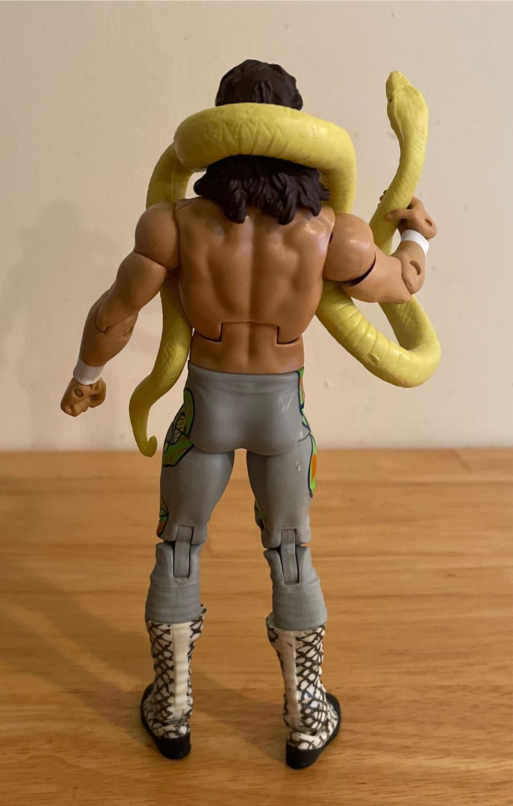 Jake “The Snake” Roberts - Mattel Wwe (WWE Mattel Elite Series Custom) action figure collectible - Main Image 2
