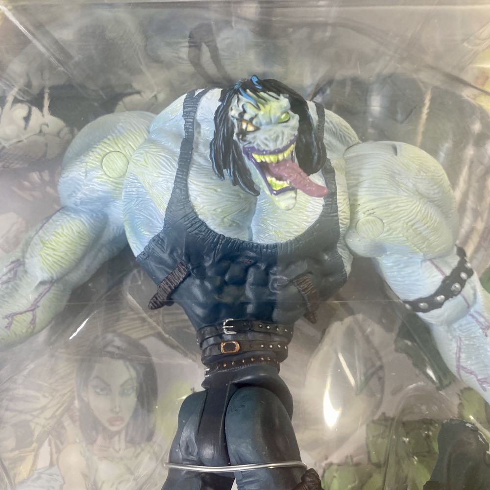 The Tenth Mystacina And The Grave - Resaurus (The Tenth: 6”) action figure collectible [Barcode 705804175007] - Main Image 4