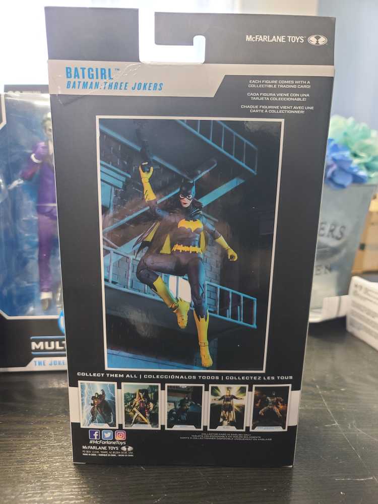 McFarlane DC Multiverse Three Jokers Batgirl - McFarlane Toys™ (Comic Book) action figure collectible - Main Image 3