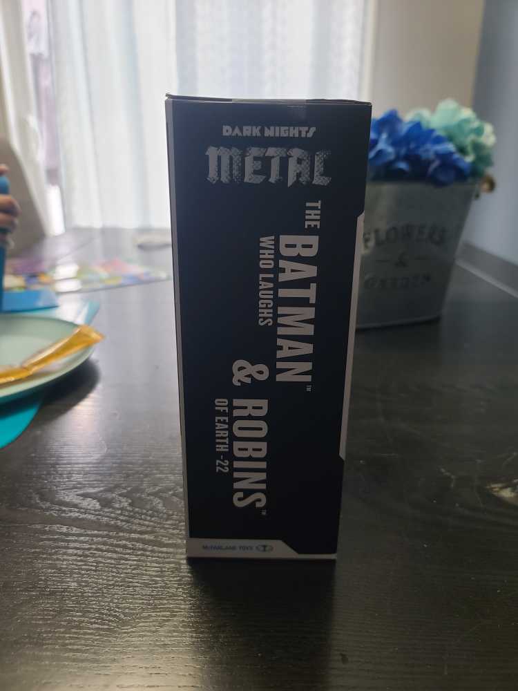 McFarlane DC Multiverse The Batman Who Laughs & Robins of Earth-22 - McFarlane Toys™ (Comic Book) action figure collectible - Main Image 4