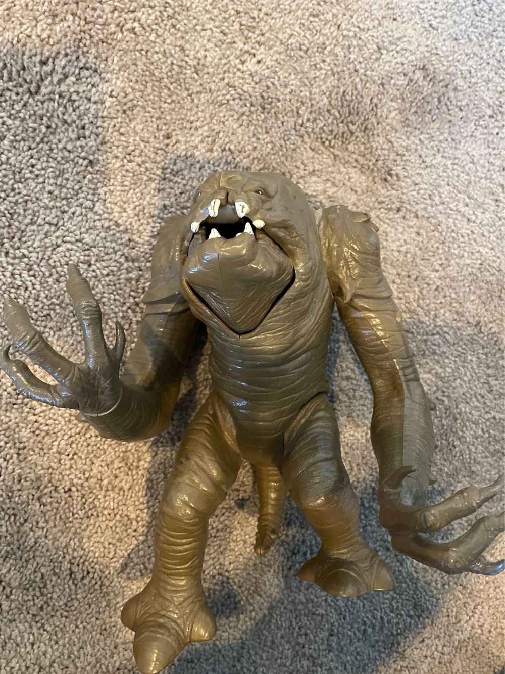 WWE Mattel Basic Series 126 “Macho Man” Randy Savage