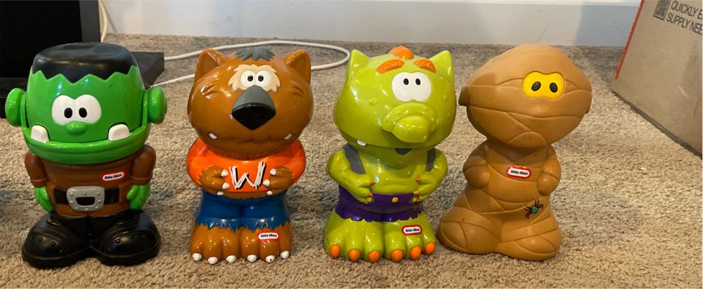 Halloween flashlight  action figure collectible - Main Image 2