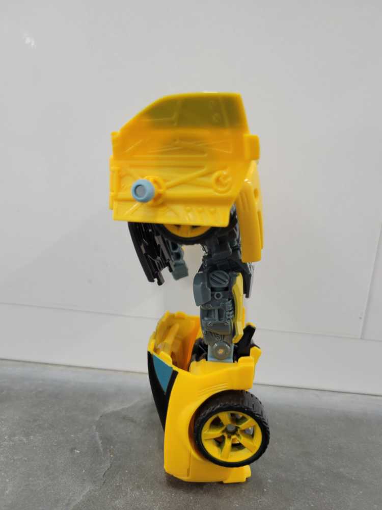 Bumblebee Rally Rocket FAB - Hasbro (Movie) action figure collectible - Main Image 3