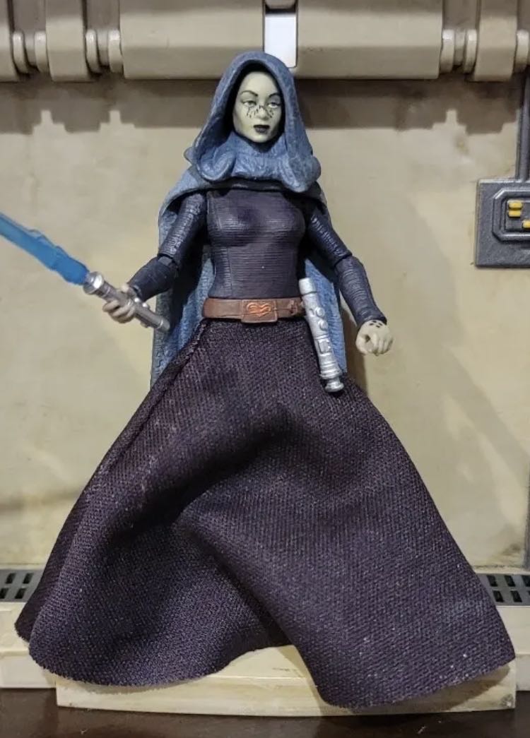 Vintage Collection - #214 - Barriss Offee - Disney/ Hasbro (Clone Wars) action figure collectible - Main Image 3