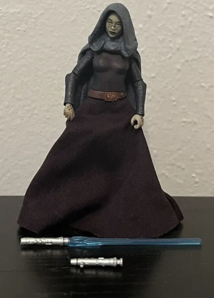 Vintage Collection - #214 - Barriss Offee - Disney/ Hasbro (Clone Wars) action figure collectible - Main Image 4
