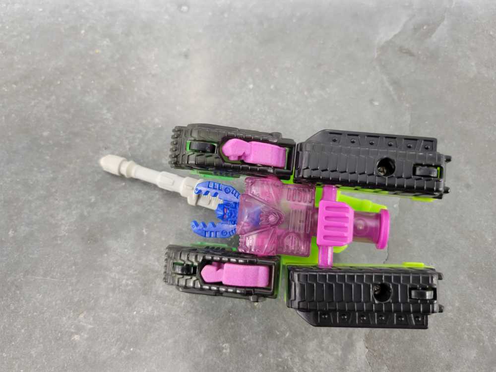 Megatron McDonald’s (Vehicle Mode) 2nd - Hasbro (Armada) action figure collectible - Main Image 4