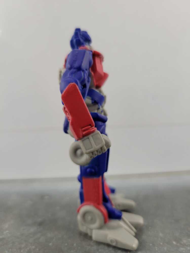 Optimus Prime Burger King - Hasbro (Revenge Of The Fallen) action figure collectible - Main Image 3