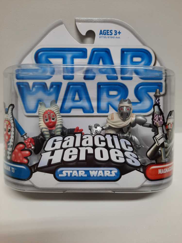 Vintage Star Wars Bronze Keychain Set