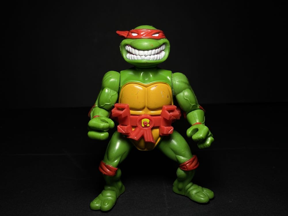 Raphael With Storage Shell - Playmates Toys (Teenage Mutant Ninja Turtles) action figure collectible - Main Image 4