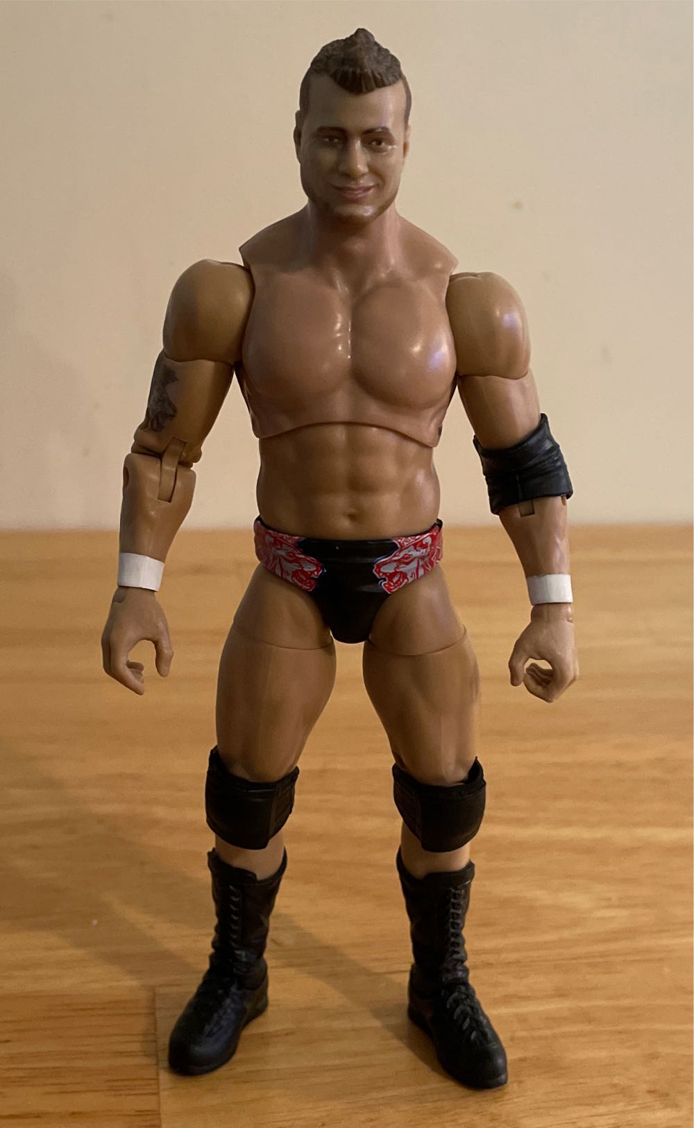 MJF - Jazwares AEW (AEW Jazwares Unmatched Series 2 MJF (Chase 1 of 3000)) action figure collectible - Main Image 3