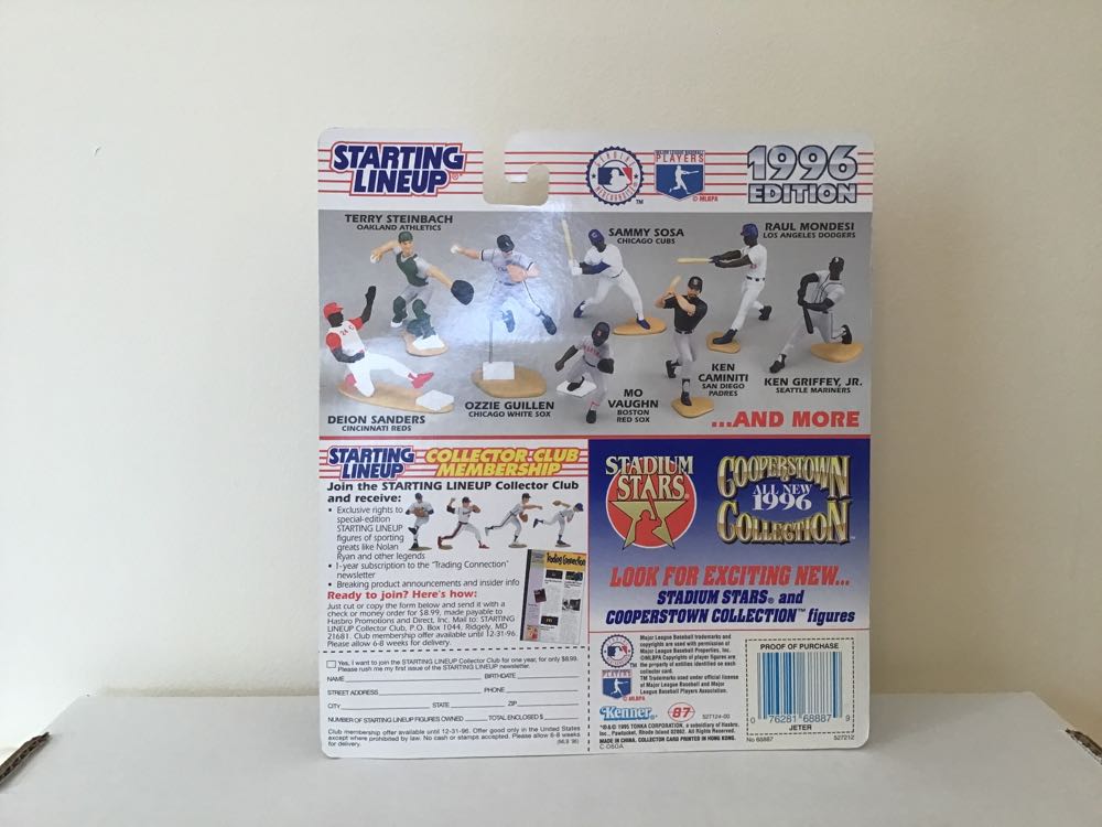 Derek Jeter - Kenner action figure collectible - Main Image 2