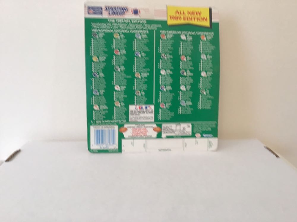 Marcus Allen - Kenner action figure collectible - Main Image 2