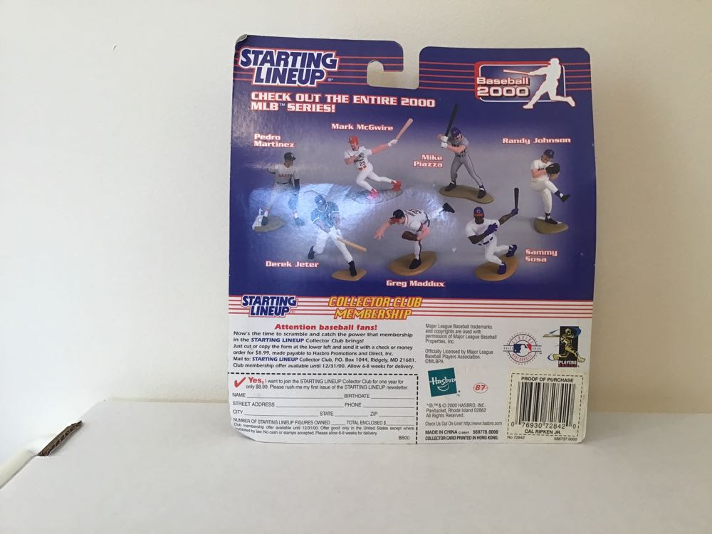 Cal Ripken, Jr. - Kenner action figure collectible - Main Image 2