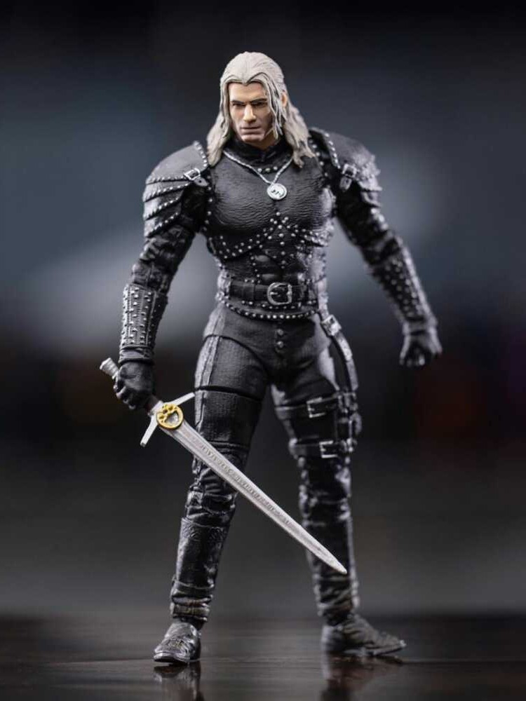 Netflix The Witcher Geralt Of Rivia Season 2 7” Action Figure With Accessories - McFarlane (The Witcher) action figure collectible [Barcode 787926138061] - Main Image 3