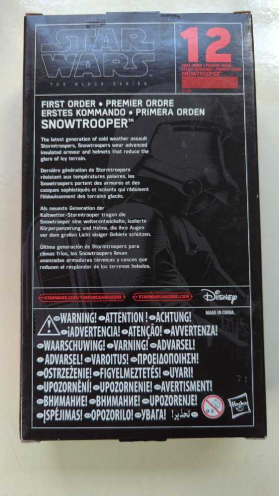 First Order Snowtrooper - Disney / Hasbro (Star Wars Black Series 6” Hasbro) action figure collectible [Barcode 5010994916589] - Main Image 2