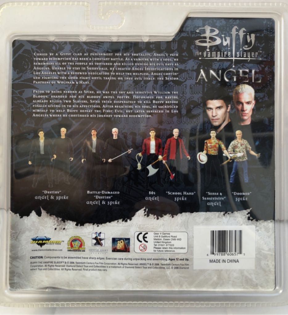 Angel & Spike (Hawaiian Shirt) - Diamond Select (Buffy) (Buffy The Vampire Slayer) action figure collectible - Main Image 2
