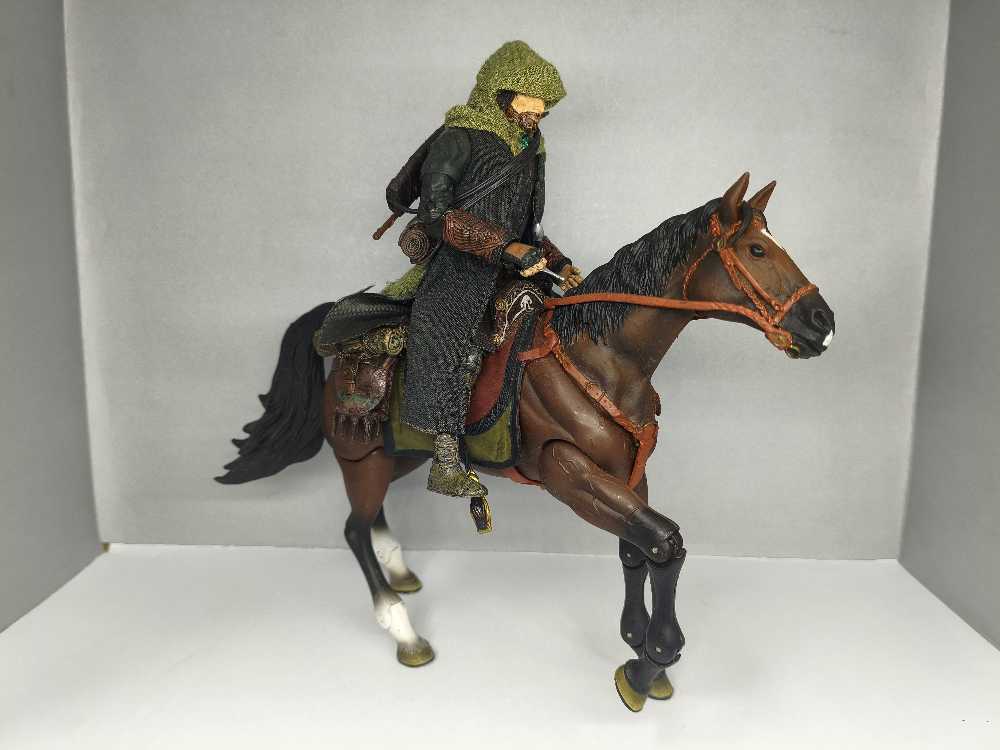 (B) Aragorn (Brego) - TOYBIZ (Lord Of The Rings) (Lord Of The Rings) action figure collectible - Main Image 3