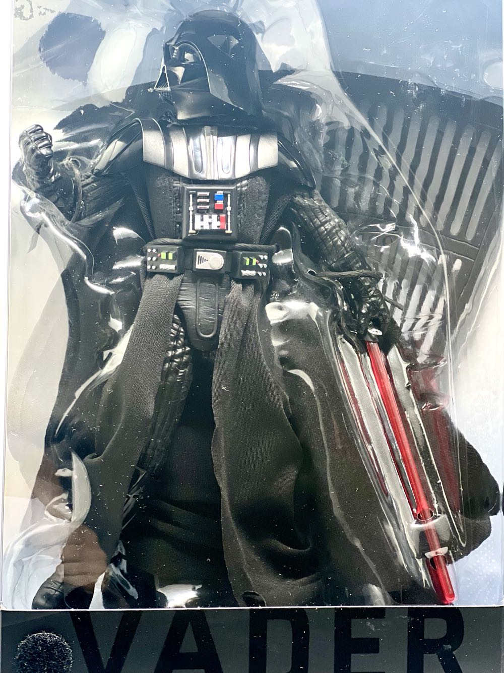 Darth Vader - Hasbro (Star Wars Hyperreal) (Star Wars) action figure collectible - Main Image 3