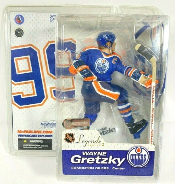 Hot Wheels ’20 Toyota Tacoma Hot Trucks 4 10 Blue