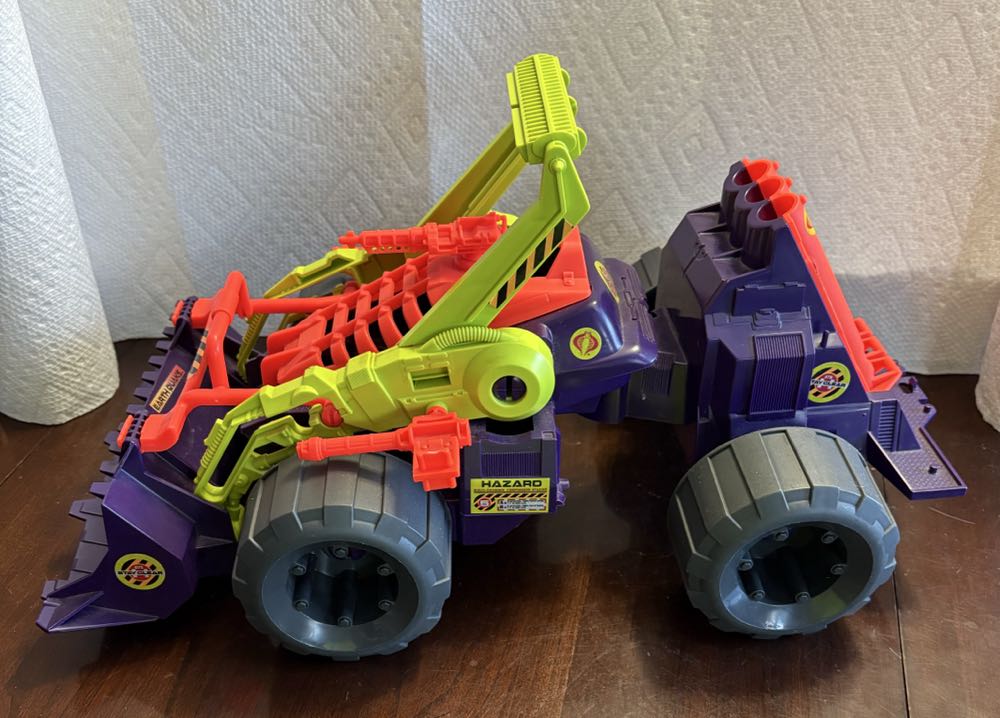 Earthquake - Hasbro - G.I. Joe (G. I. JOE) action figure collectible - Main Image 4